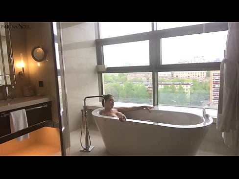 ❤️ Tremenda nena masturbando apasionadamente su coño en el baño ️  Sexo en es.liporno.ru ❌️