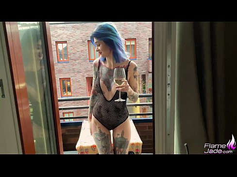 ❤️ Tremenda chica chupando con ganas y follando apasionadamente bajo el cielo abierto ️  Sexo en es.liporno.ru ❌️